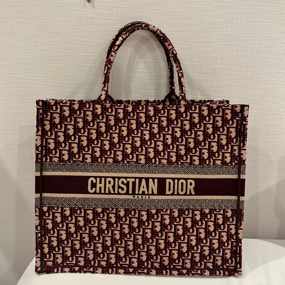 LARGE DIOR BOOK TOTE